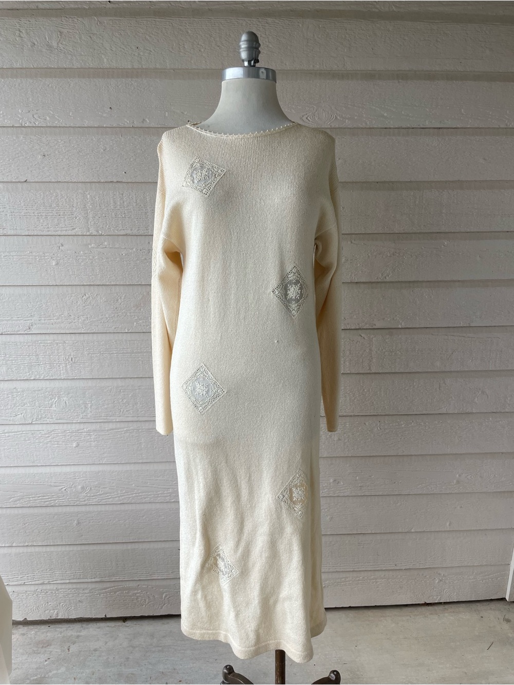 Vintage Joan Leslie by Kasper Women’s Ivory Knit Boat Neck Midi Dress